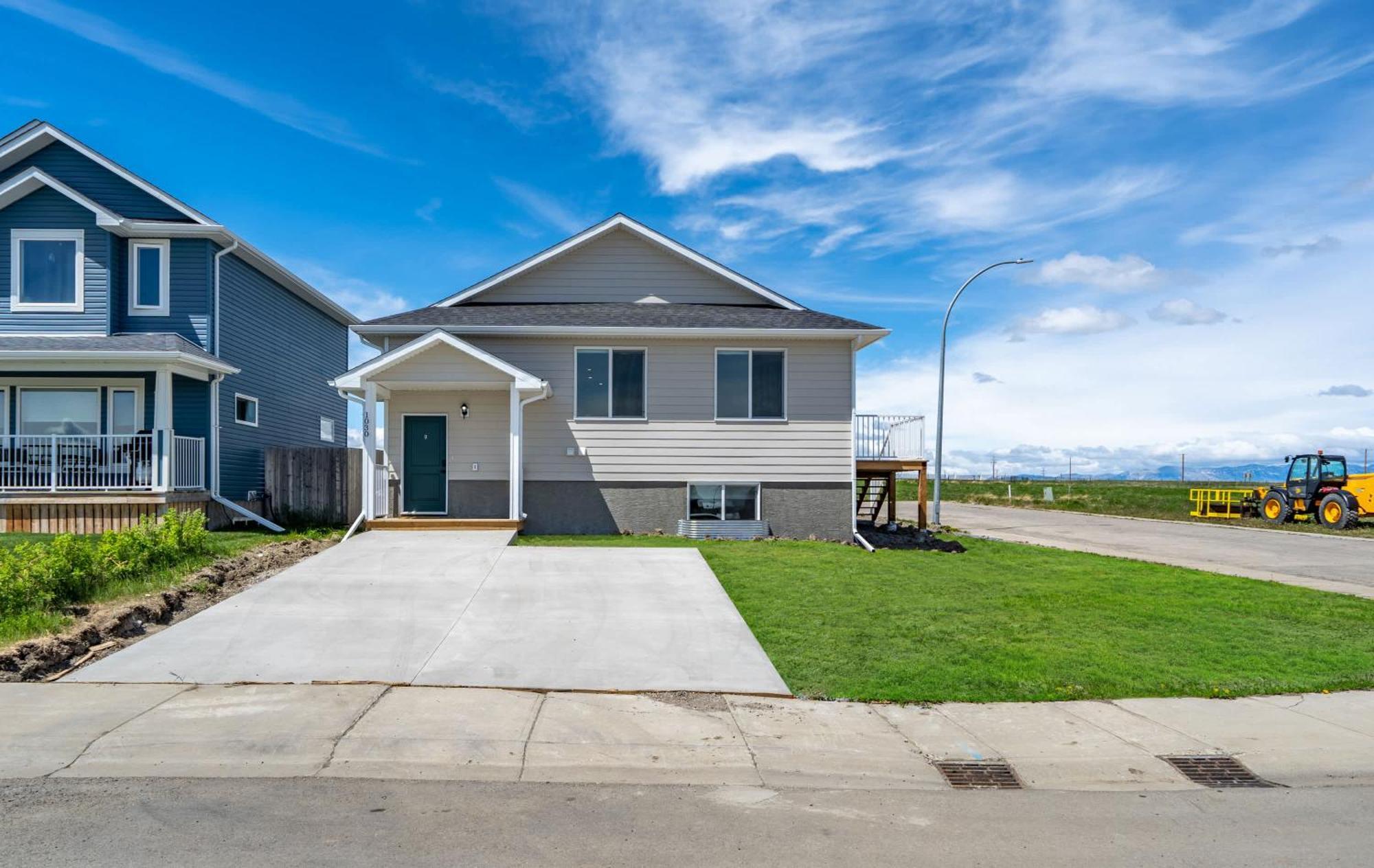 Livingston Way I Sleep 6 I Netflix I Kitchen I Tv Villa Pincher Creek Exterior photo
